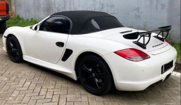 Sewa Porsche Bali